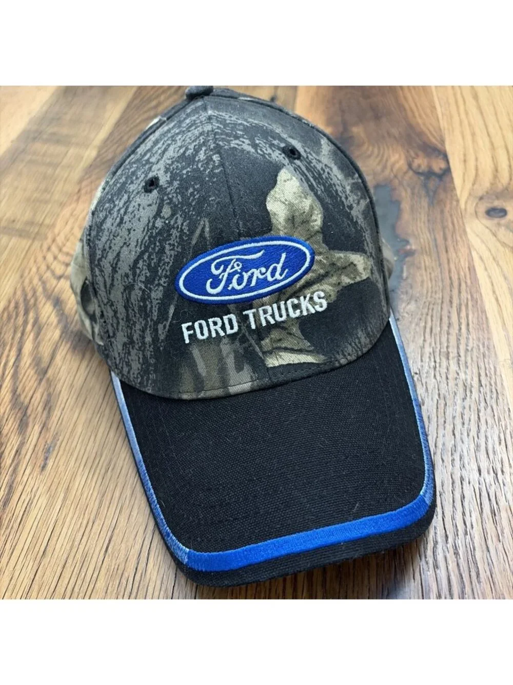 Does Trucks Ford Logo Camouflage Baseball Hat Adjustable